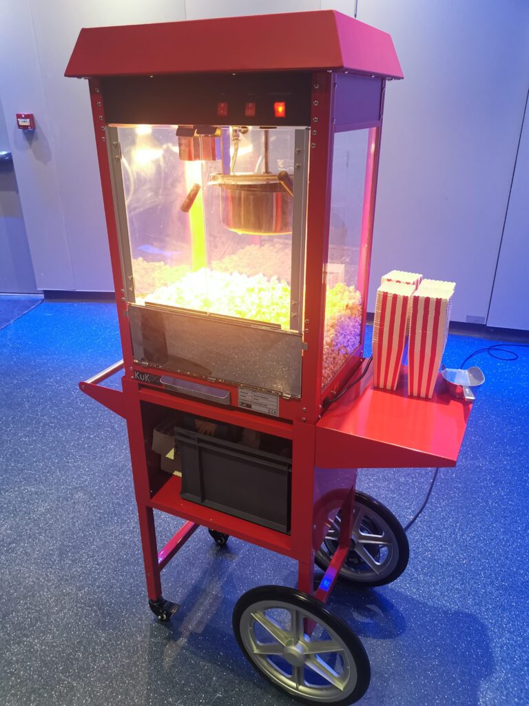 chariot pop corn