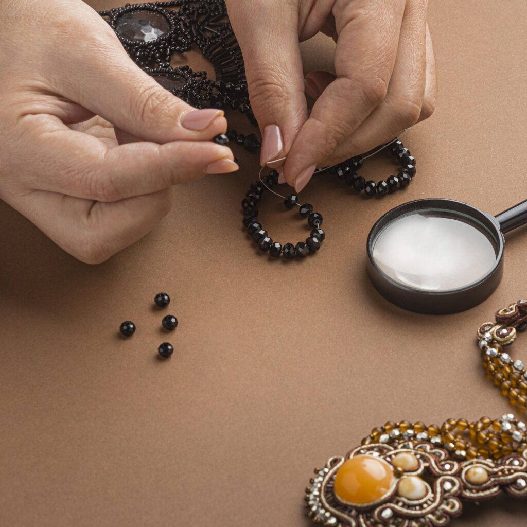 animation atelier création de bijoux