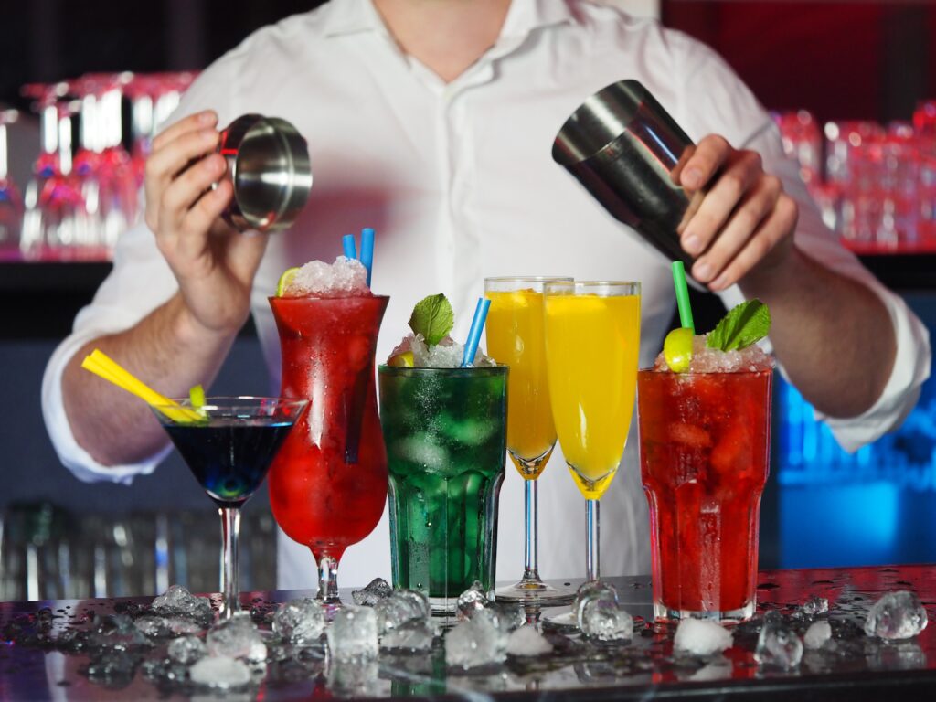 barman cocktail animation